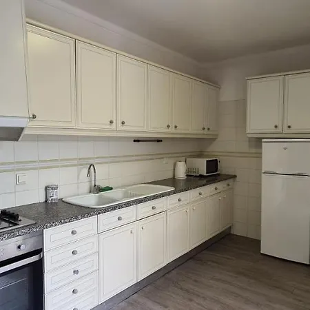 Apartament Large 4 Bedroom - Albufeira
