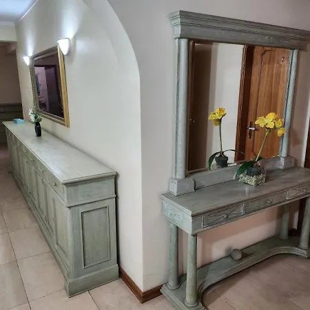 Apartament Large 4 Bedroom - *