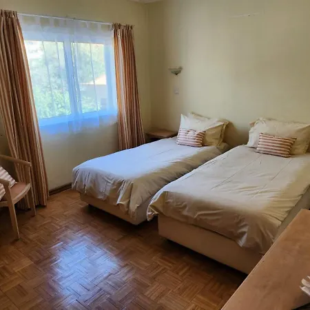Large 4 Bedroom - * البوفيرا